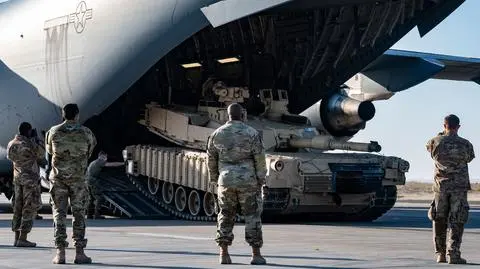 127 tysięcy rosyjskich żołnierzy przy Ukrainie. Kreml o amerykańskich: eskalacja napięć