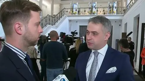 Krzysztof Gawkowski z Lewicy twierdzi, że PiS nie ma większości do przegłosowania wyboru prezesa Glapińskiego 