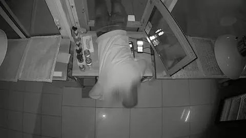 Prawie 30 włamań do barów i restauracji, jeden podejrzany. "Kradł głównie pieniądze oraz żywność"