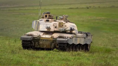 "Ostatni moment na przekazanie Ukrainie czołgów przed ofensywą Rosji"