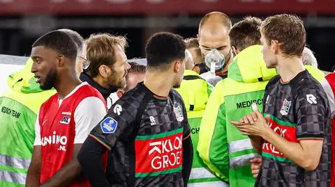 Padł na murawę, kraj zamarł. Piłkarz przemówił