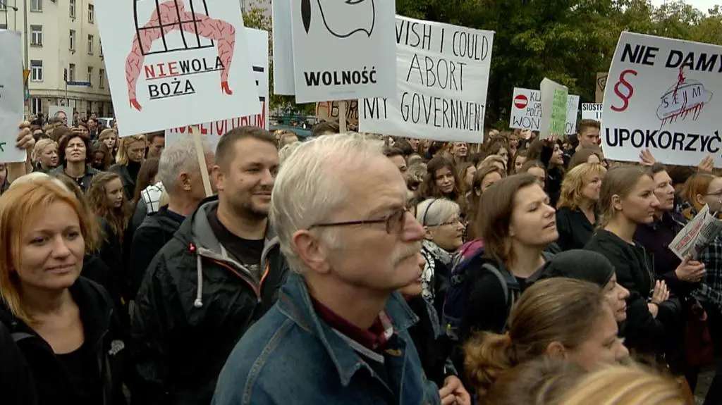 Czarny Poniedziałek. Protest Polek odbił się echem na całym świecie