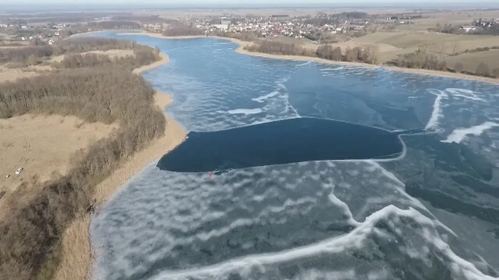 Akcja poszukiwawcza na jeziorze Dłużec