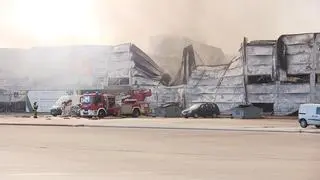 Fire in a shopping center at Marywilska Street in Warsaw's Białołęka