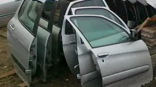 Wartość samochodów przekracza 200 tys