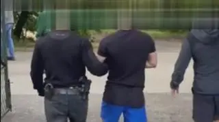 Napadł na sklep w wieku 18 lat. Policja dopadła go, gdy wrócił z Niemiec