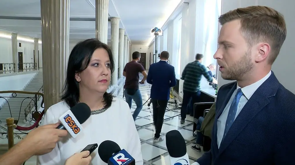 Rzecznik PiS: Piebiak zachował się w sposób odpowiedzialny popieramy decyzję