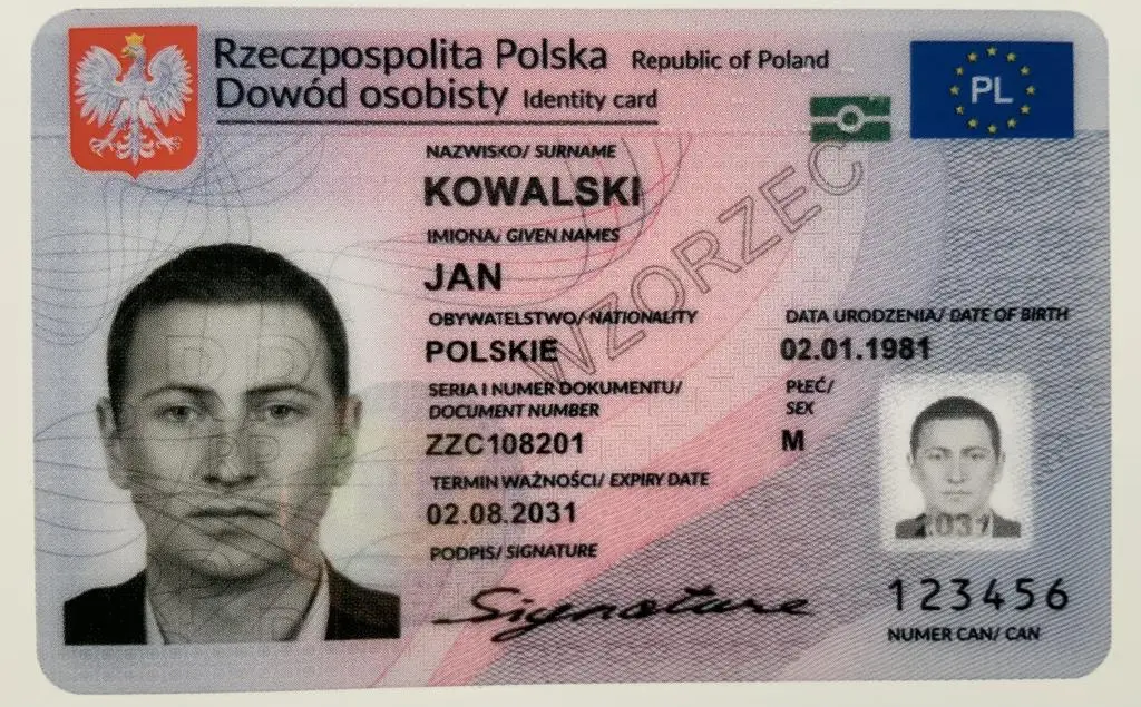Aktualnie czytasz: Nowe dowody osobiste od poniedziałku. Pojawi się druga cecha biometryczna