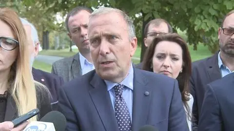 Schetyna: Antoni Macierewicz jest ponad rządem