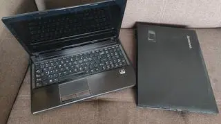 Zbiera stare komputery i je naprawia