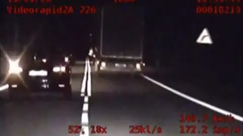 Wyprzedzali przed wzniesieniem i na łuku drogi. "Kilka sekund i mogłoby dojść do tragedii"