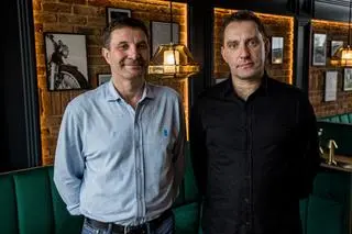 "Bitwa o gości", Odcinek 8, Konrad i Paweł, Pałac Domaniowski