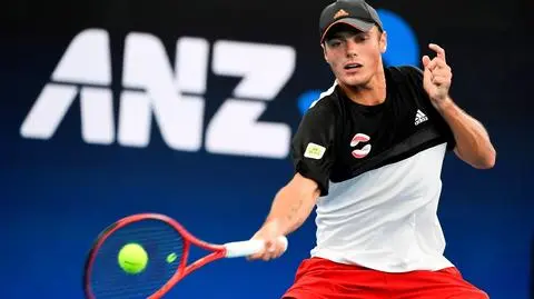 Kacper Żuk uległ liderowi Portugalczyków w Pucharze Davisa