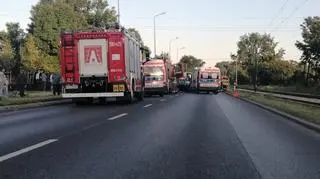 Motocyklista zginął po zderzeniu z radiowozem. Prokuratura i rodzina poszukują świadków wypadku