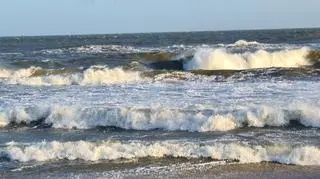 Władysławowo pomorskie o poranku sztormowo