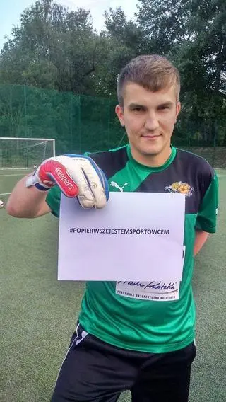 Jakub Popławski jest bramkarzem reprezentacji Polski w amp futbolu