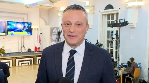 Wieczór wyborczy w "Faktów" TVN już o 20.35. Relacje dziennikarzy TVN24 ze sztabów wyborczych 