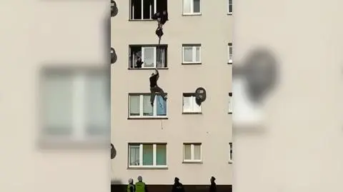 Mężczyzna uciekał przez okno