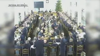 Nagranie z Sali Kolumnowej z administrowanej przez Straż Marszałkowską kamery cz. 3