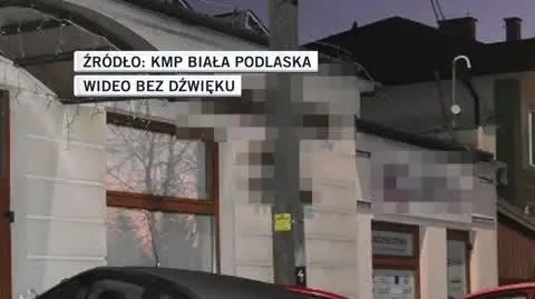 wypadek na parkingu 