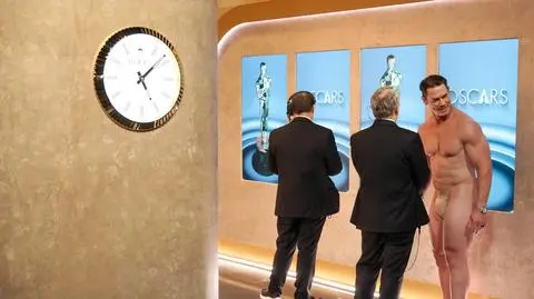 John Cena na oscarowej scenie wcale nie był nagi? 