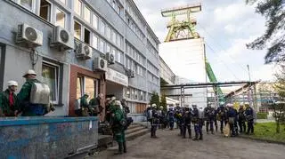 Ratownicy górniczy w kopalni Zofiówka