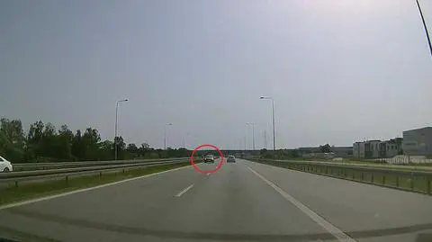 Niebezpiecznie na drodze ekspresowej S8 pod Piotrkowem Trybunalskim. Kierowca jechał pod prąd