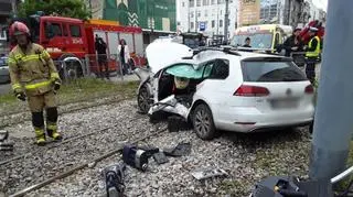 Zderzenie tramwaju z samochodem w centrum Łodzi 