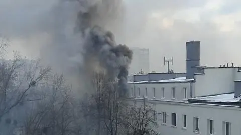 Pożar w bloku. Jedna osoba poszkodowana, ewakuowani