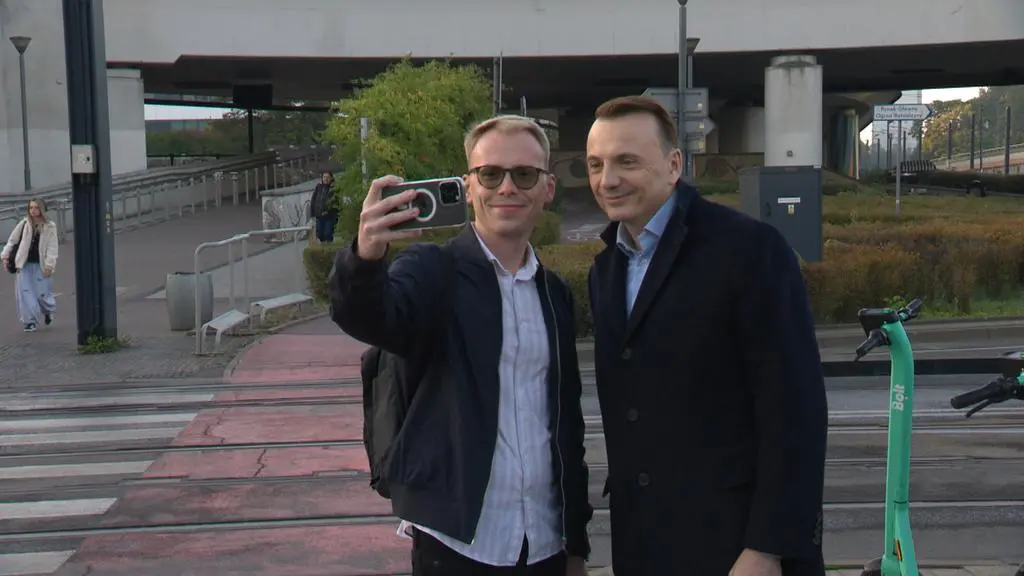 Łukasz Gibała w poniedziałkowy poranek spotkał się z wyborcami