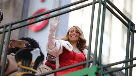 "Królowa Bożego Narodzenia" z nową świąteczną piosenką. Otworzyła sezon