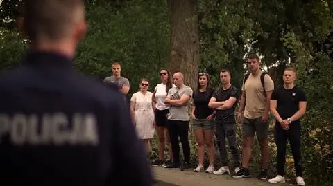 Czarny humor w policyjnej akcji. Bo "młodość nie zwalnia z myślenia"