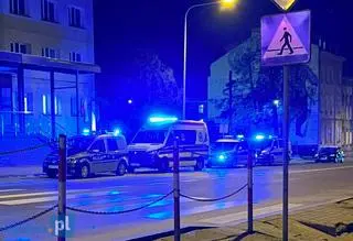 Wybiegł z komendy. Policjanci ruszyli za nim 