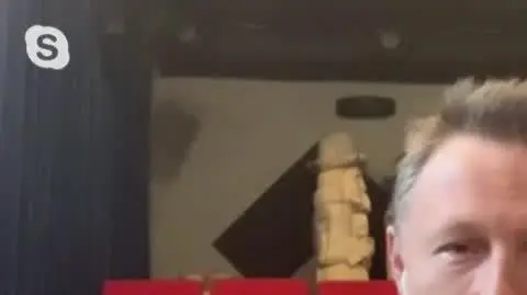konkret trojka