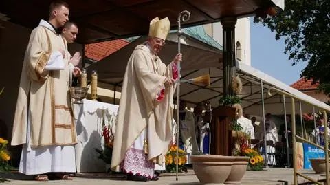 Abp Marek Jędraszewski w czasie 28. Archidiecezjalnej Pielgrzymki Rodzin w Kalwarii Zebrzydowskiej