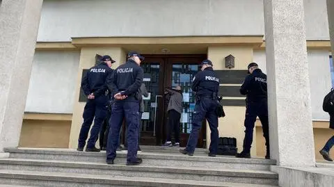 Kraków, Oleandry. "Odbijanie" Muzeum Czynu Zbrojnego z rąk "legionistów"