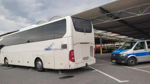 Pijany kierowca autokaru miał zawieźć dzieci na kolonie