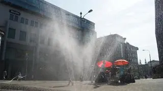 W Poznaniu miejskie wodociągi wystawią 4 kurtyny wodne 
