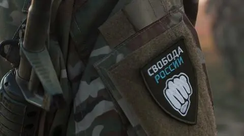 Z bronią w ręku wspierają ukraińską armię, walcząc ze swoimi rodakami. Czym jest legion "Wolność Rosji"?  