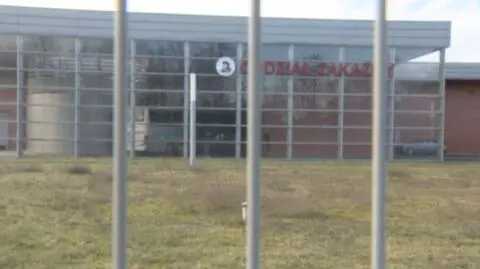 Autokar pojechał do szpitala, bo jeden z pasażerów miał objawy choroby. Jest już znany wynik testu