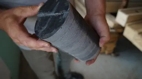 W hali chcą zmieścić nawet milion metrów bieżących rdzeni