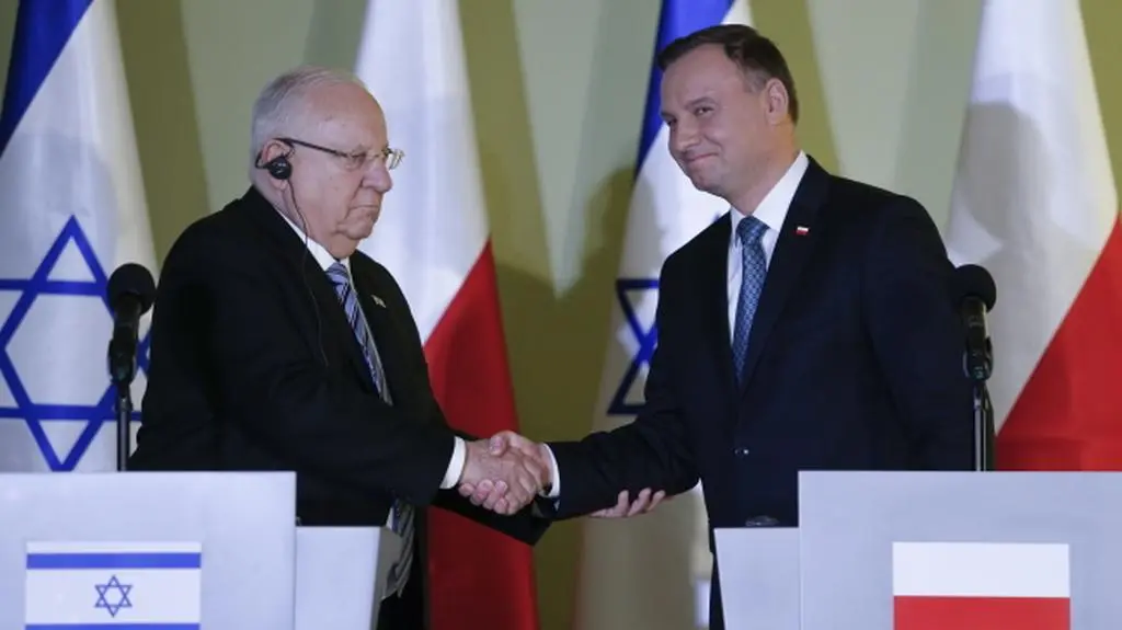 Prezydent o ustawie o IPN: intencją parlamentu nie było blokowanie świadectw