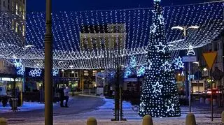 Choinka przed Szpitalem Miejskim