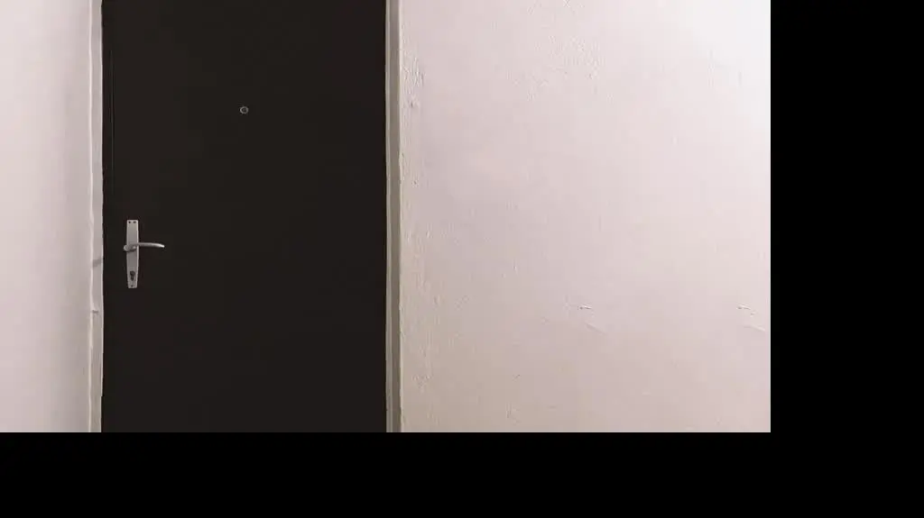 Fundacja Dajemy Dzieciom Siłę - Za drzwiami_1913310398968514