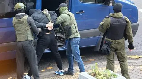 "Trzeci dzień z rzędu siły bezpieczeństwa atakują obrońców praw człowieka, dziennikarzy, aktywistów"