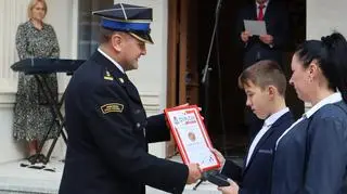 Warszewice. 13-latek uhonorowany przez komendanta głównego PSP