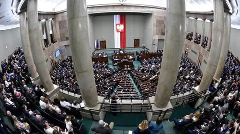 Zgrzyty podczas orędzia