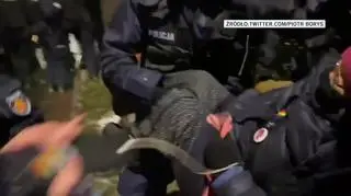 Dr Machińska: mówi się "proszę napić się wody z kranu", nie ma nawet kubeczka i bierze się wodę brudną ręką