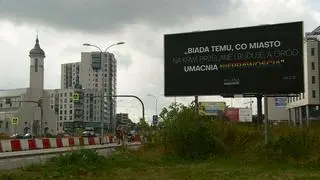 Jeden z plakatów w Białymstoku
