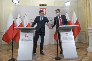 Wciąż nie doczekaliśmy się wyjaśnienia afery hejterskiej